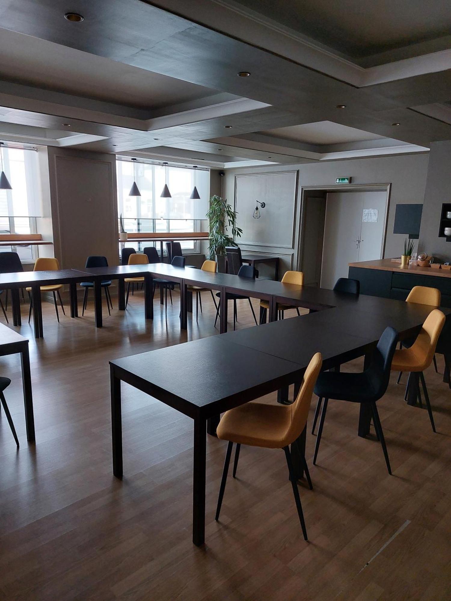 Cit'Hotel L'Europe - Cholet Gare 외부 사진