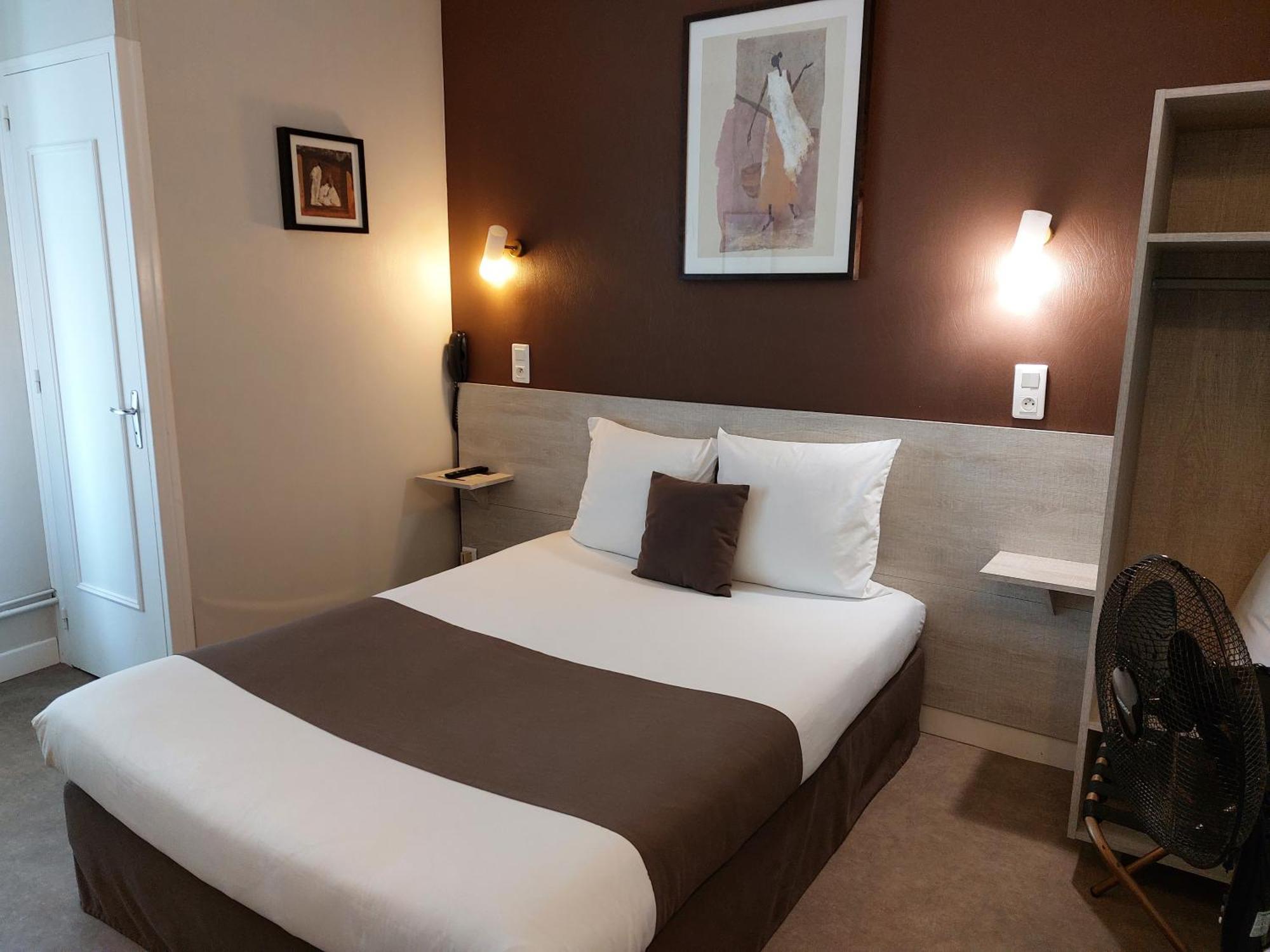 Cit'Hotel L'Europe - Cholet Gare 외부 사진